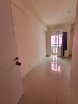 the unit apartmen green pramuka studio kosongan