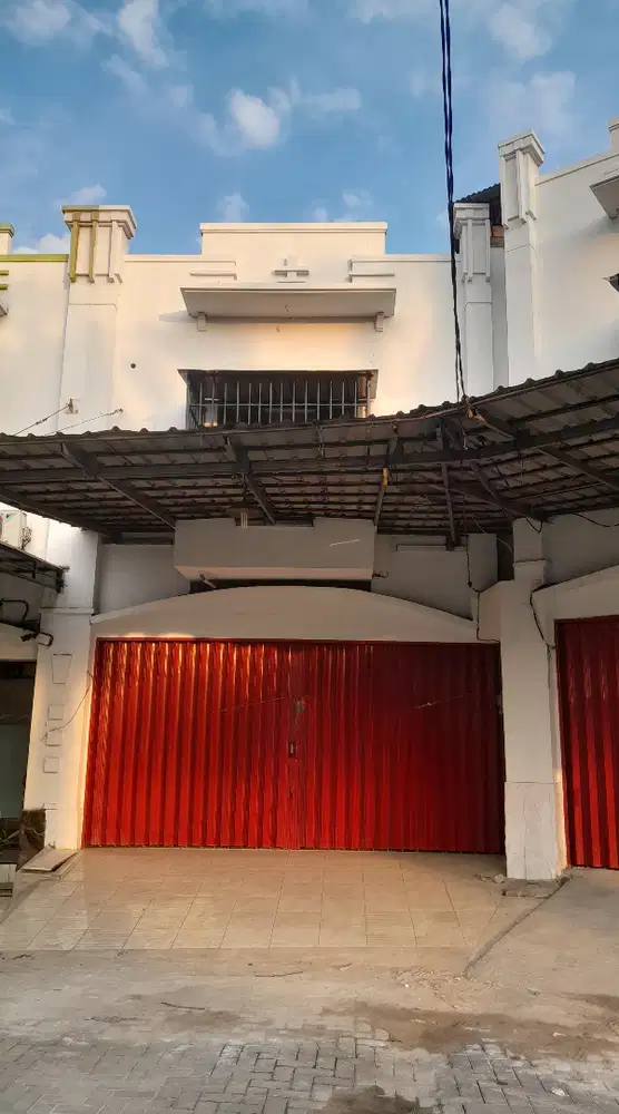 Disewa Ruko Strategis Taman Harapan Baru Bekasi