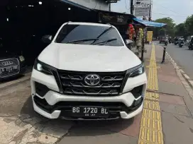 Toyota fortuner diesel VRZ cumi2 darat th 2016 upgrade GR