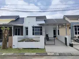 dijual rumah di bukit dago Pamulang
