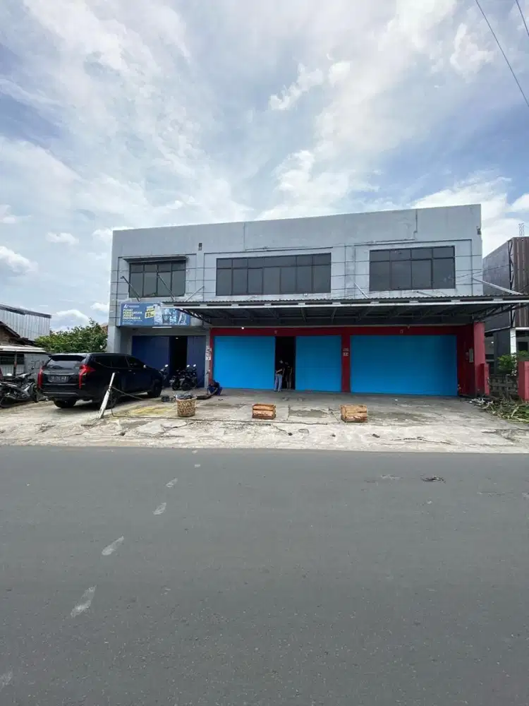 Disewa Ruko Strategis Kelapa Dua RTM Depok
