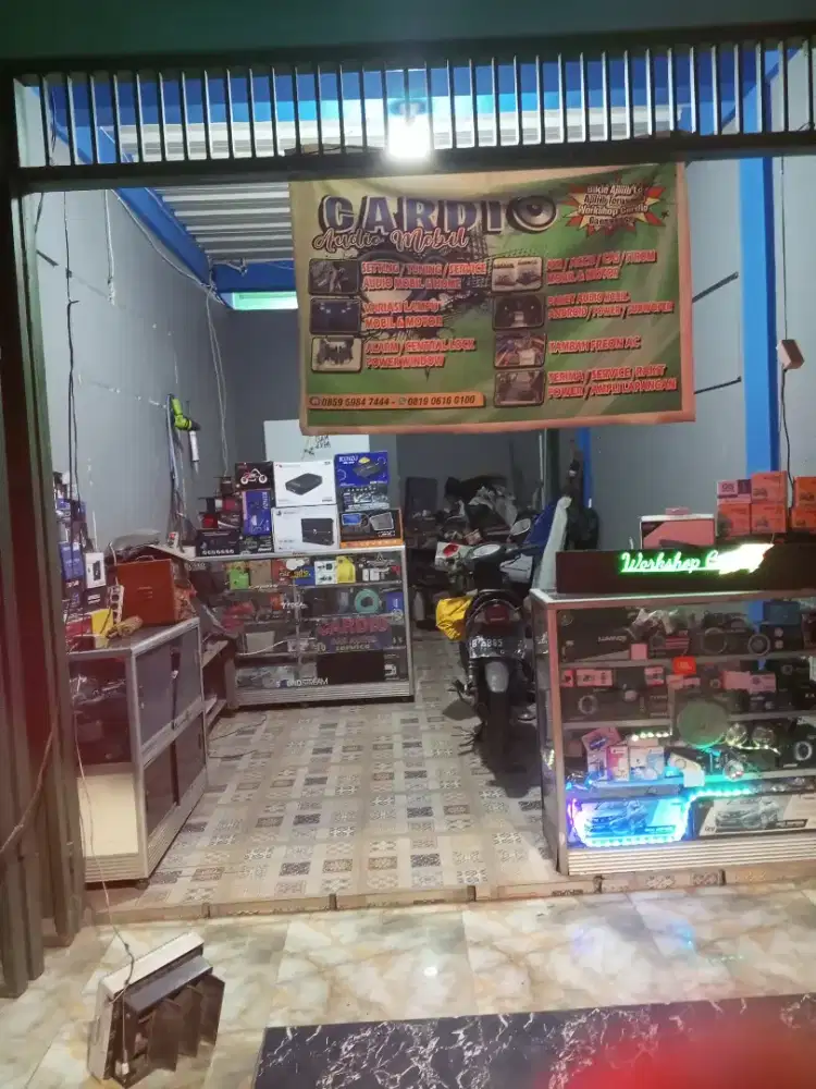 Melayani pemasangan dan service car/home elektronik