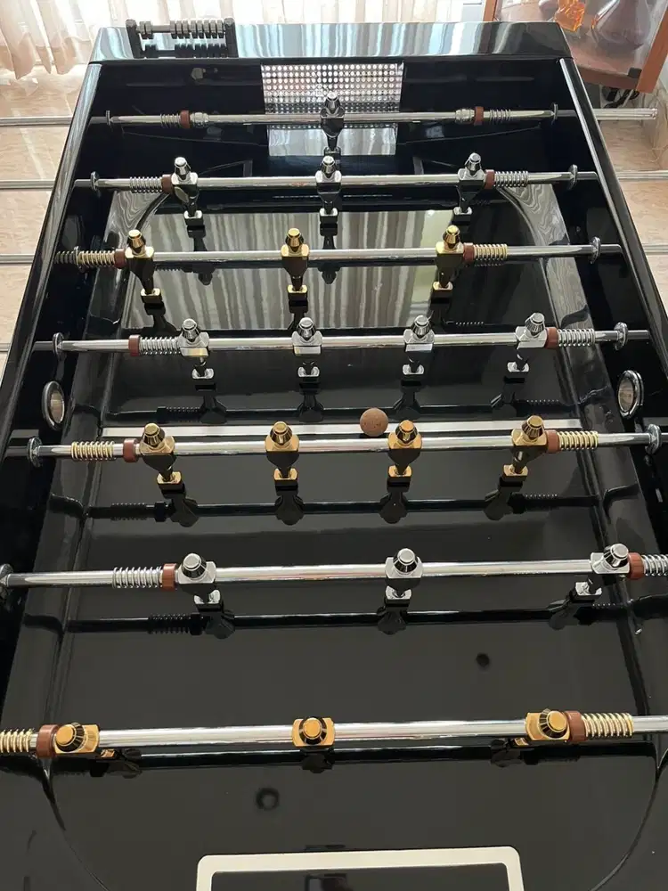 Soocer table / foos ball