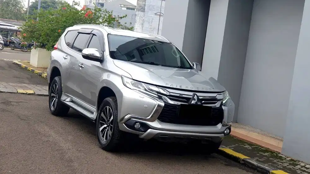 [ GARANSI 5TH ] Mitsubishi Pajero Sport Dakar AT Silver 2018/2019