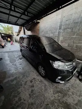 Nissan Serena 2014 Bensin
