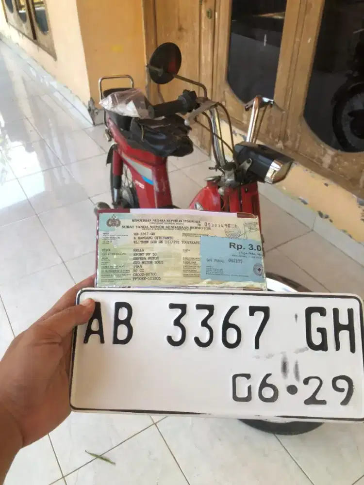 Motor antik hella pf50 langka