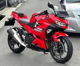 New Ninja 250 fi 2022 mulus like new merah low KM kawasaki red