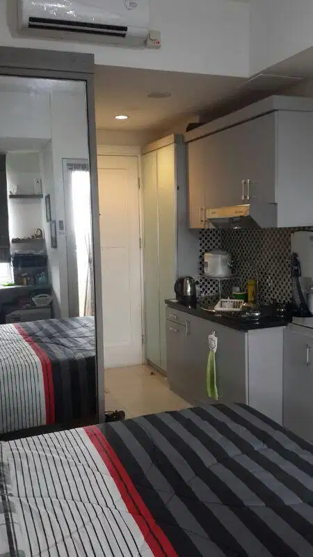 disewa apartemen green lake sunter,tower southern,studio furnished
