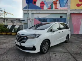Honda Odyssey E Prestige 2021 facelift