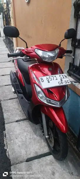 mio smail 2010 B. dki pjk pnjng greeed