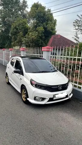 Honda BRIO 2022 Up RS Urbanite