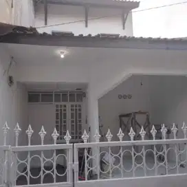 Jual Cpt Rumah siap huni di Jl. Jatihandap Bandung