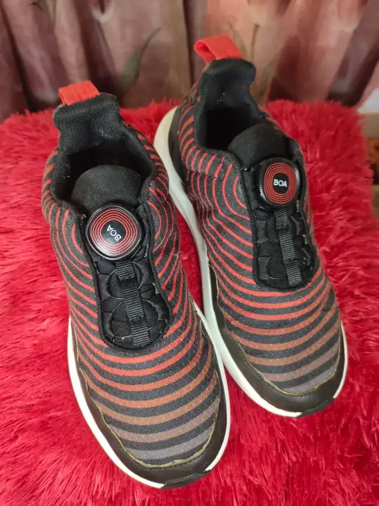 CUCI GUDANG SEPATU ANAK ADIDAS BOA UK 34