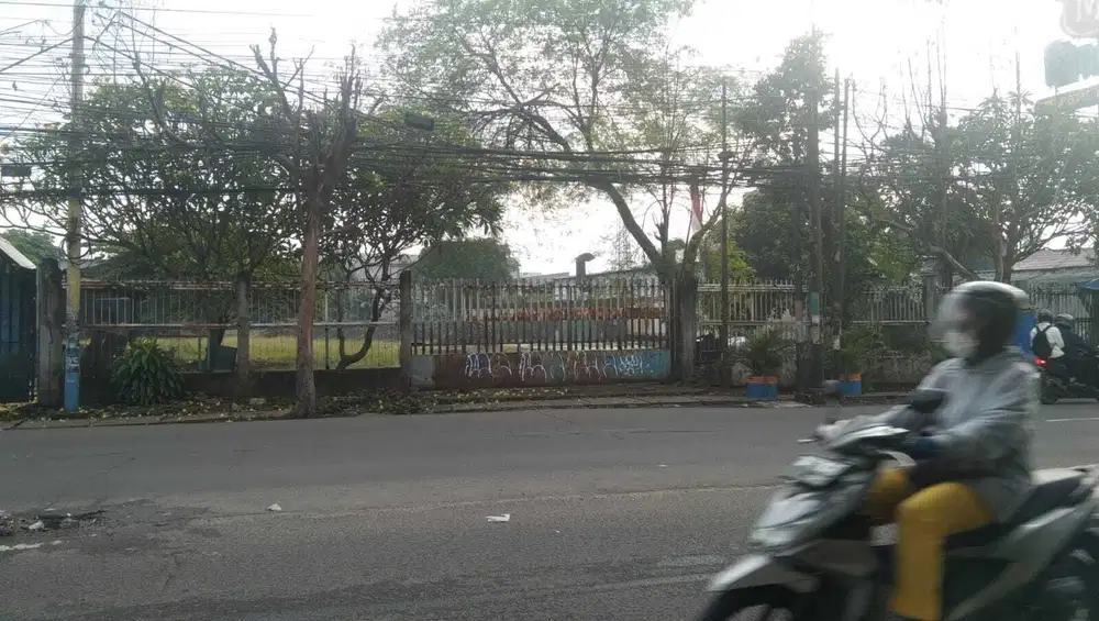 Dijual Lahan 5200 meter di Jl. KH. Hasyim Ashari Cipondoh TNG
