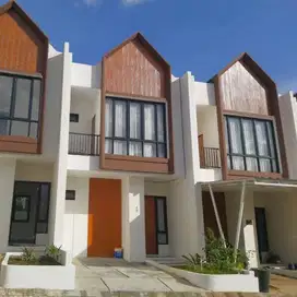 Rumah Baru 2 Lantai di Perumahan Cipadung Kota Bandung Timur