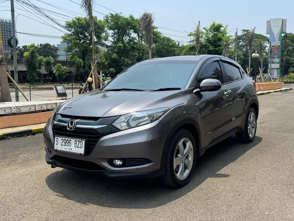 Honda HRV E Cvt Matic Nik 2017 Full Record Pajak Panjang Rawatan