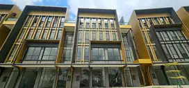 Disewa Ruko 4 Lantai di BSD Include Lift Bersebelahan dengan AEON Mall