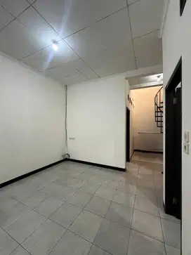 Jual/Sewa Rumah Minimalis Asri di Taman Kopo Indah, Bandung