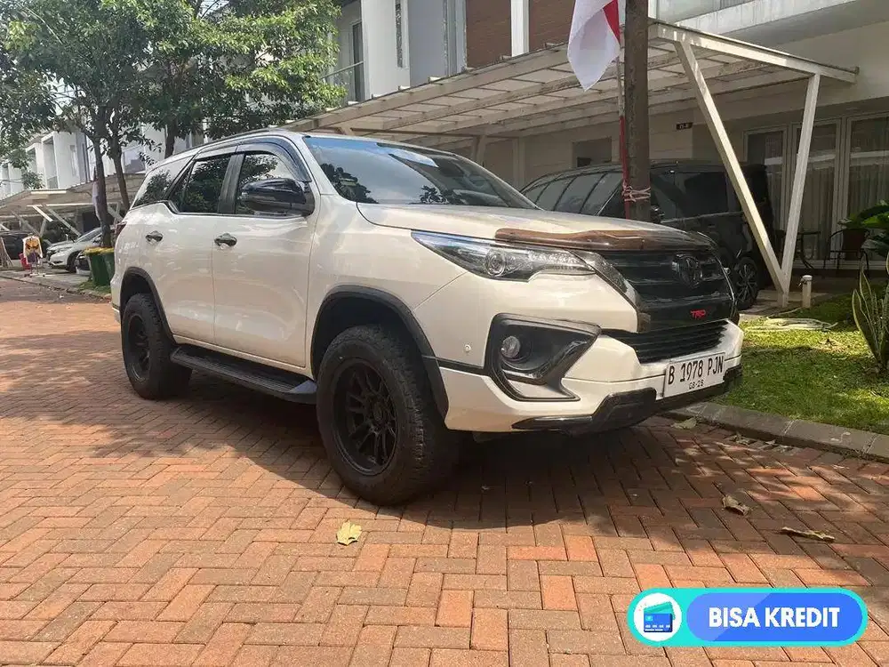 LOW KM Fortuner VRZ 2018 Diesel Terawat