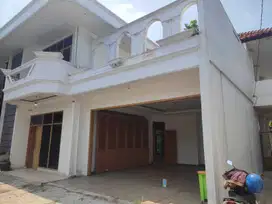 Rumah Siap Huni Meruya Selatan Luas 530sqm Disewakan Cepat