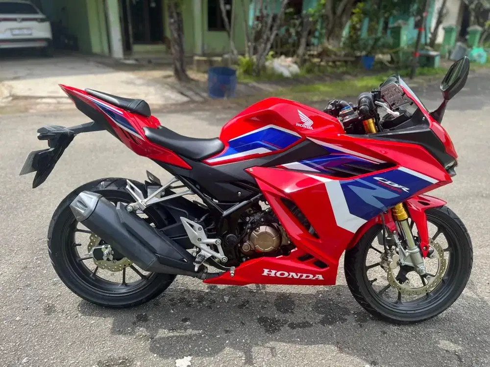 Honda CBR 150 R