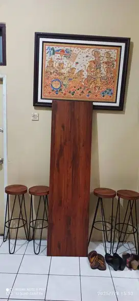 Set Meja Bar + 4 kursi, keren untuk ngupi kongkow di rumah