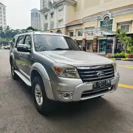 Ford Everest XLT 2.5 Turbo Diesel 2010