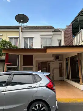 Rumah dijual di cluster Modernland. Tqngerang
