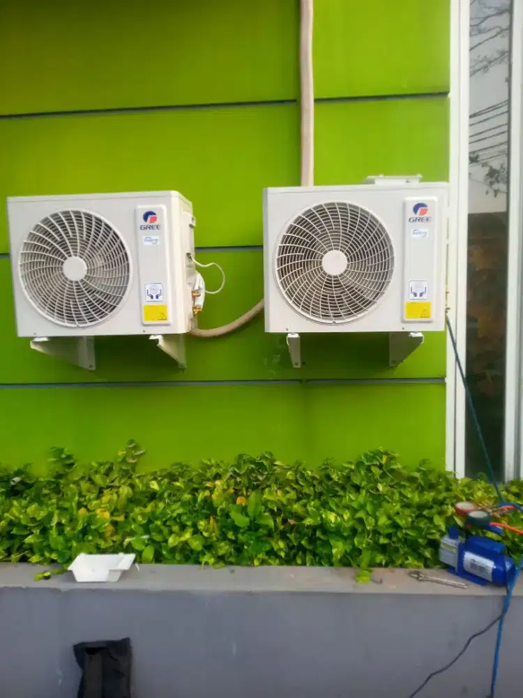 Service AC tidak dingin bongkar pasang AC