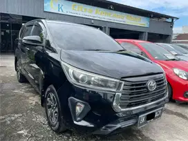 Toyota Innova V 2.0 Manual 2021