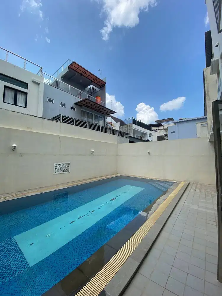 Di Jual Rumah Mewah Bukit Permata Baloi Dengan Private Pool