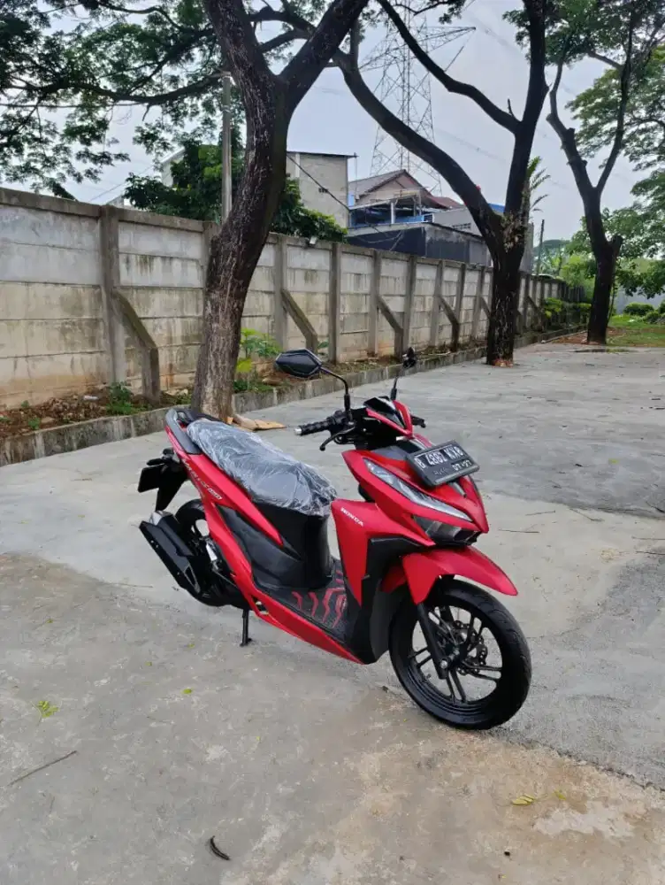 Bissmillah dijual motor Honda Vario LED new 150cc 2019 istimewa