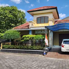Rumah bagus minimalis terawat dalam cluster Paulan