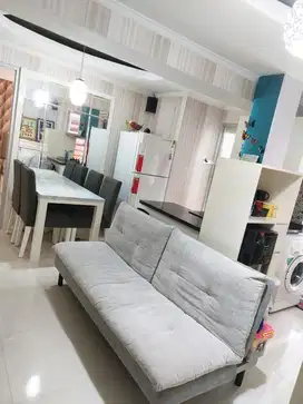 Apartemen Green Bay 2 BR + 2BR Full Furnish View Kolam