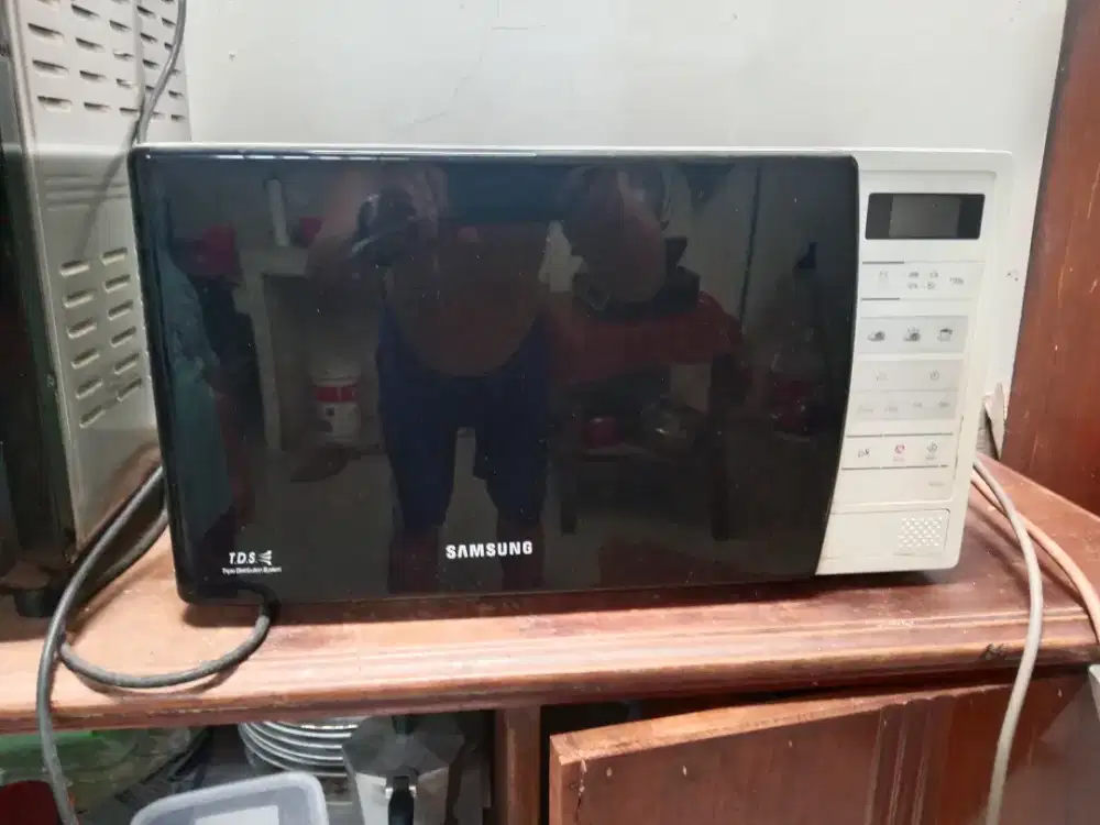 Microwave samsung dijual