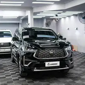 Toyota innova zenix q at tss 2.0 hev super condition Pribadi