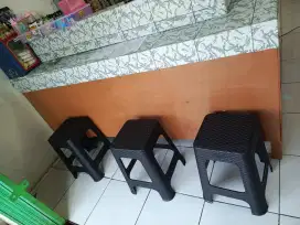 Peralatan dan stok warkop