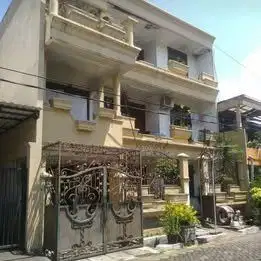 Dijual Rumah Dua Lantai Murah & Nyaman di Rungkut Menanggal Surabaya