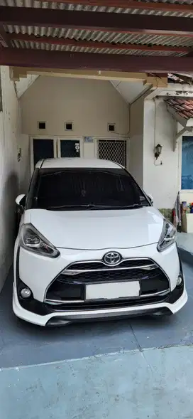 Toyota Sienta 2017 Bensin