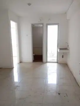DIJUAL 2BR KOSONGAN ATAS MALL SHM LANTAI RENDAH