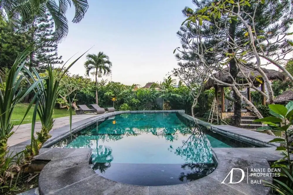 FREEHOLD TROPICAL DESIGN 5-BEDROOM IN BATU BOLONG CANGGU