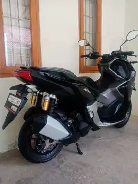LOW KM! NEW HONDA ADV 160 CBS ISS FULL ORI KAYA BARU!