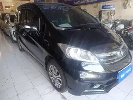 HONDA 2014 FREED 1.5 E A/T HITAM MURAH OTOMART 286 KENJERAN