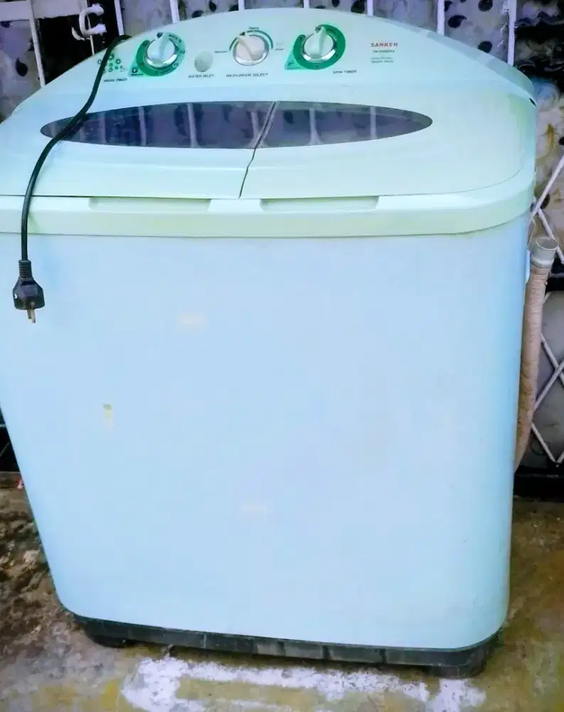 Mesin cuci Sanken 8kg +
