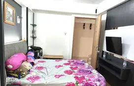 Lantai Rendah SEWA furnish Apartemen Stanford, Studio,Pakuwon City