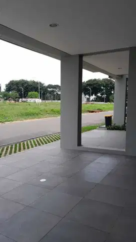 disewakan rumah 3 lantai di botani garden fatmawati