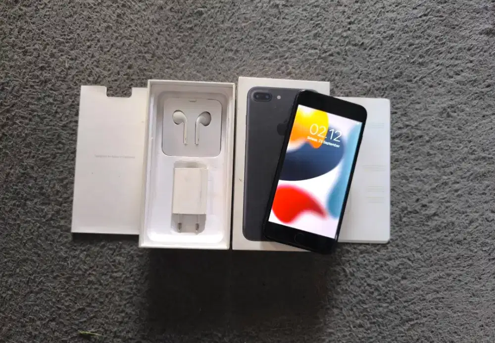 iPhone 7 plus 128gb ibox