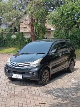 Daihatsu Xenia X 1.3 Manual 2015