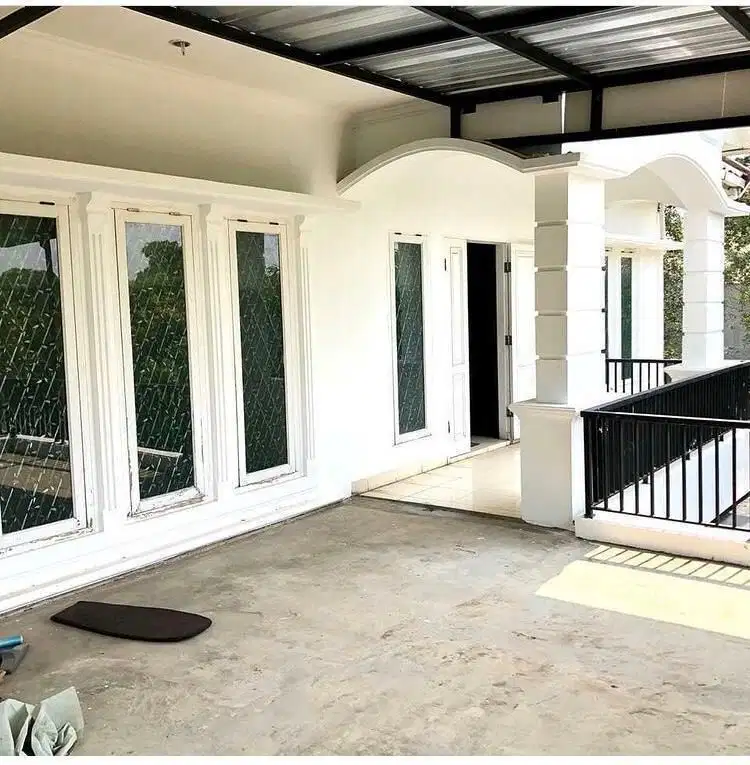 Rumah citra Gran Cibubur luas tanah besar