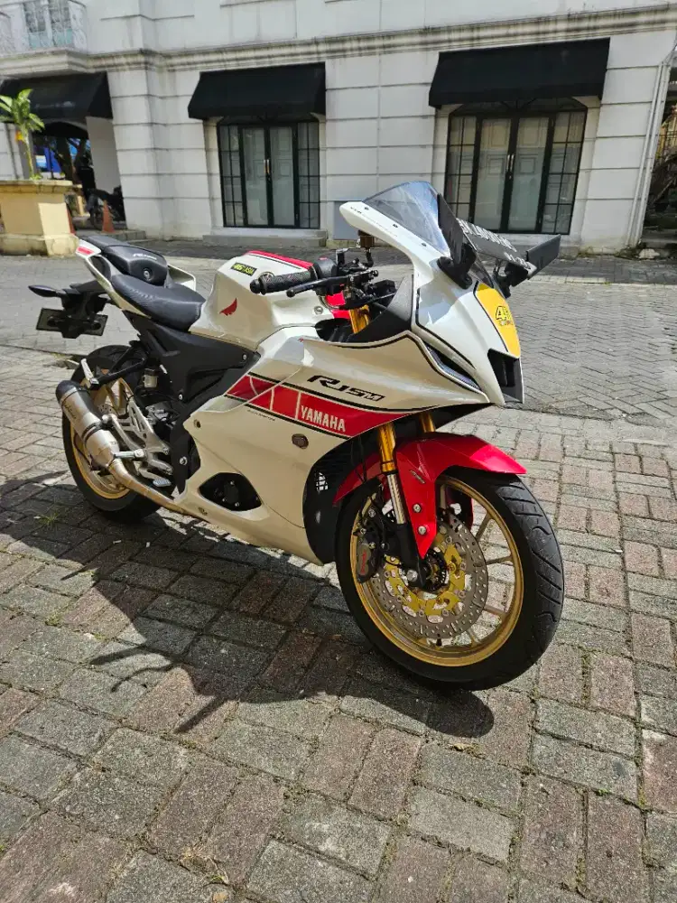 R15M V4 Warna special edition 60th Honda World GP